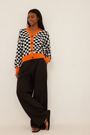 Black/White Oversized Checkered Knitted Cardigan