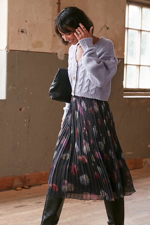 Black Pleated Flower Printed Chiffon Skirt