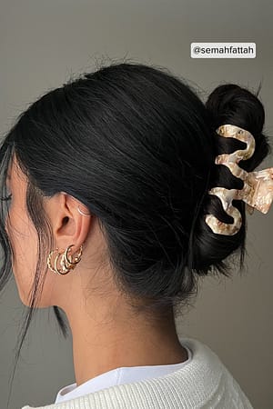 Gold Sæt med flettede øreringe i genanvendt materiale