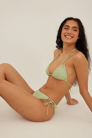 Green Bikinitrosa