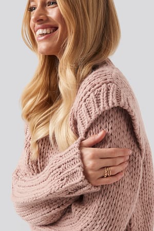 Misty Rose Shoulder Detail Knitted Sweater