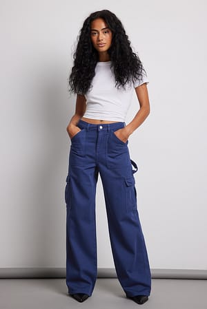 Blue Gerade Jeans mit seitlichen Taschen