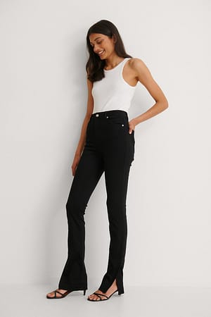 Black Jeans Cintura Subida Skinny com Corte Lateral orgânicos