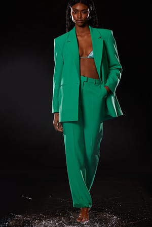 Apple Green Återvunna kostymbyxor med raka ben