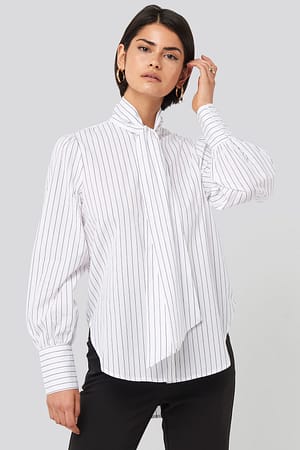 Stripe Black/White Wiązana Koszula W Paski