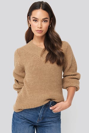 Tan Wide Band V-Neck Ribbed Sweater