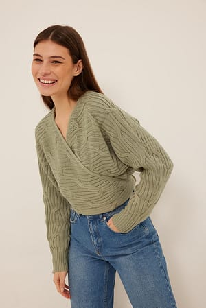Light Khaki Gerecycleerde wikkel kabelgebreide sweater