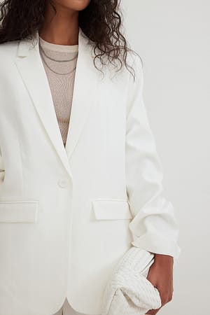 White Oversized rett blazer
