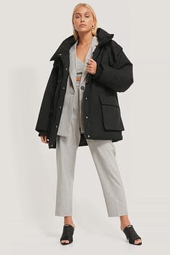 Removable Sleeves Belted Jacket