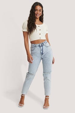 High Waist Ripped Knee Jeans Outfit.