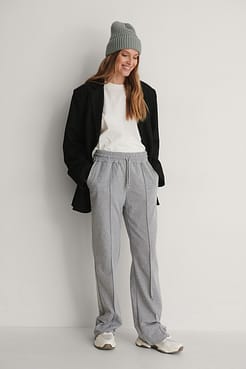 Straight Sweatpants Outfit.