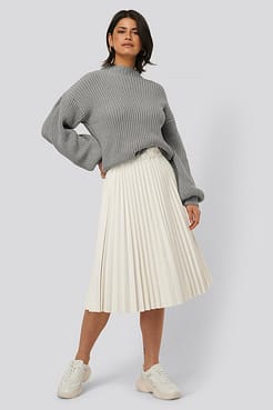 Balloon Sleeve Knitted Sweater Outfit