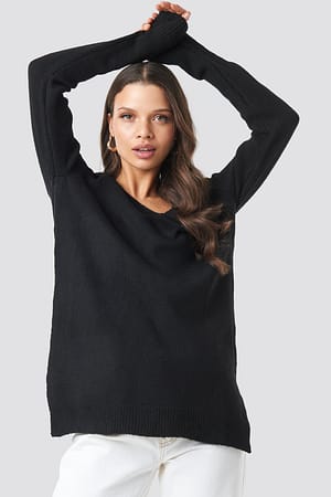 Black V-Neck Knitted Sweater